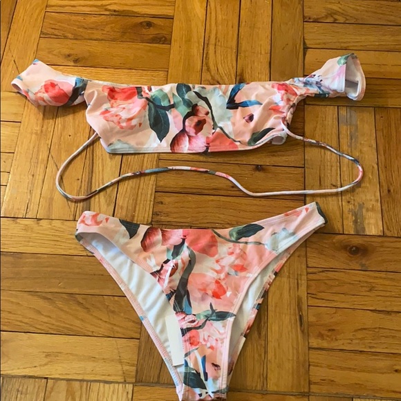 NWT Missguided Bloom Waist Strap Bikini - Picture 2 of 5